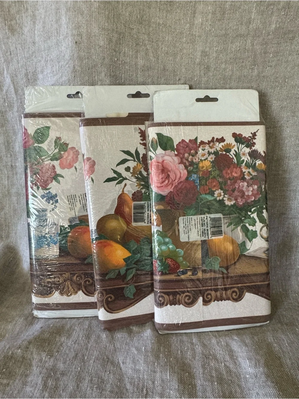 wallpaper border Victorian Floral Donna Dewberry 15 yards